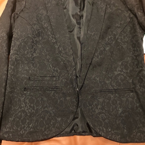 RD Style Black Jacquard Blazer - Picture 2 of 5
